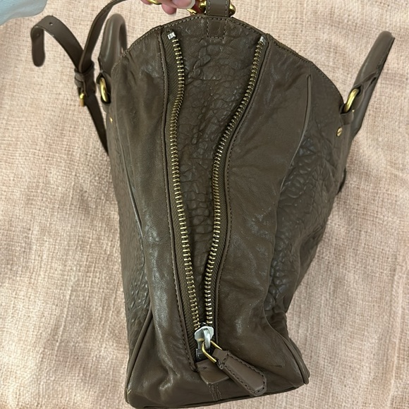 MARC By MARC JACOBS Tote - Picture 5 of 8